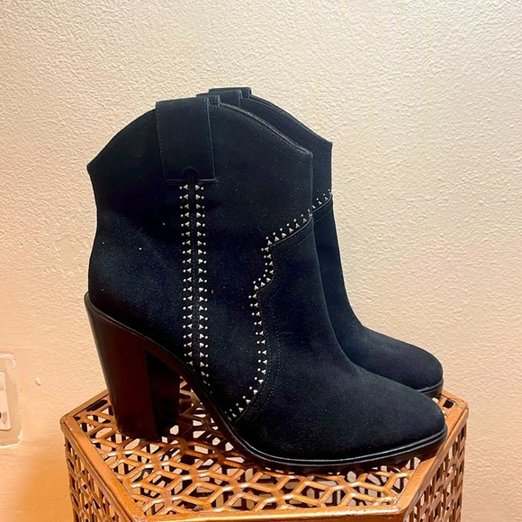 Joie Women's Black and Silver Boots size 9 (US) and 39 (EUR) - Picture 2 of 6